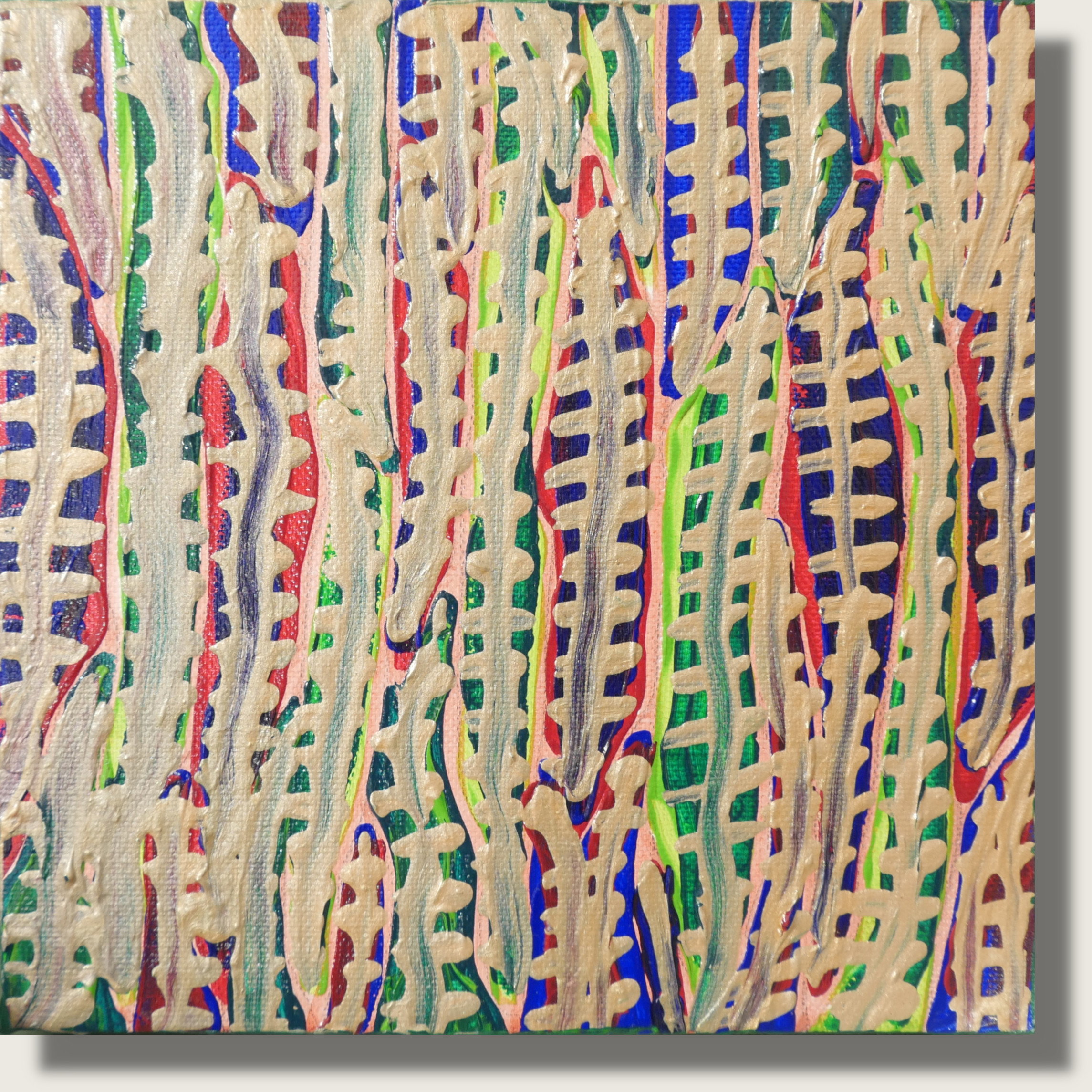 Das Kunstwerk ist ein quadratisches Gemälde auf Leinwand mit den kompakten Maßen 20 x 20 Zentimeter. Es präsentiert eine stark strukturierte, abstrakte Komposition, die durch ein dichtes, erhabenes Liniengeflecht geprägt ist.
